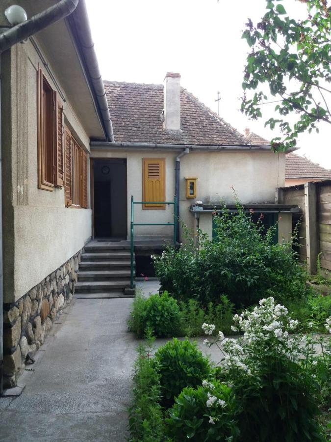 Guest House - Wai Derhim Sibiu Eksteriør bilde